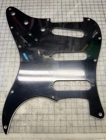 Pickguard SSS 3ply γνήσιο Fender