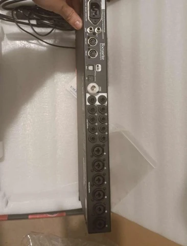 Focusrite Clarett 8Pre