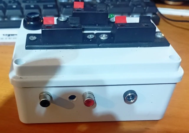 Ενισχυτης STEREO + SUBWOOFER
