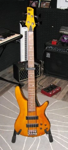 Ibanez SR700