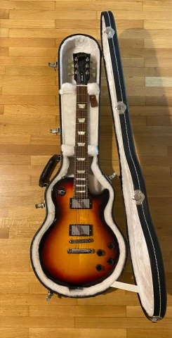 Gibson Les Paul Studio Fireburst(+case)