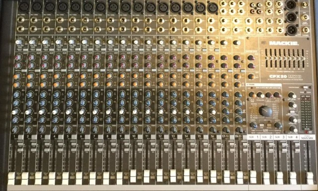 Mackie CFX20 MKII