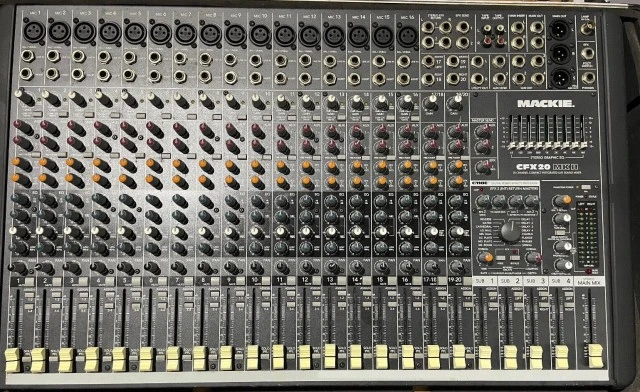 Mackie CFX20 MKII