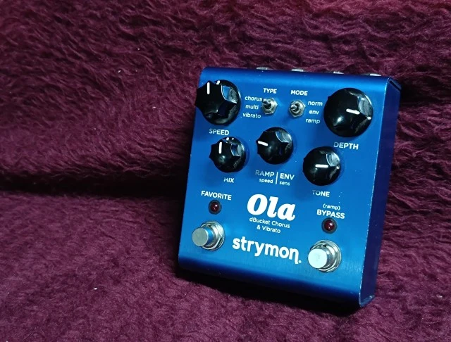 Strymon Ola chorus & vibrato