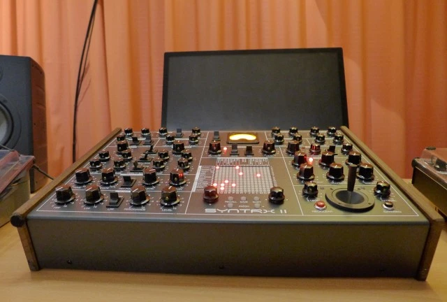Erica Syntrx 2