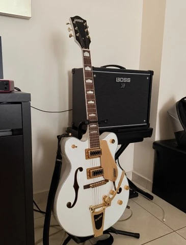 Gretsch G5422TG White