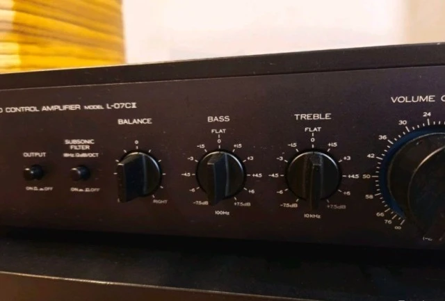 Kenwood L-07cii preamplifier 