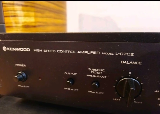 Kenwood L-07cii preamplifier 