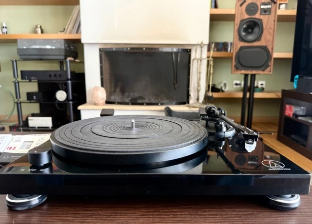 Audio-Technica AT-LPW50PB