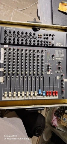 Souncraft spirit fx 8 ΜΜΕ Lexicon effe 