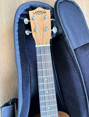 Γιουκαλίλι (ukulele) Lanikai OA-S Oak So