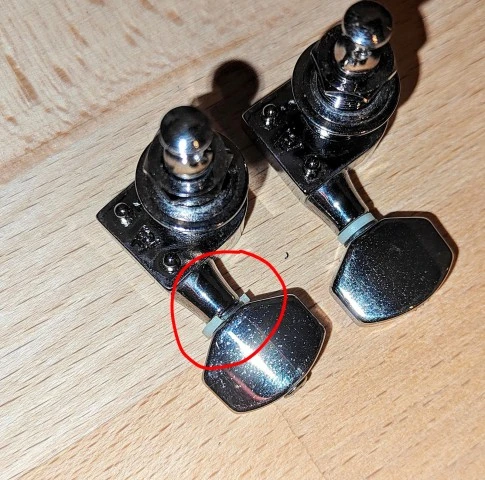 Stratocaster Hardtail Bridge + Standard Tuners Gunmetal