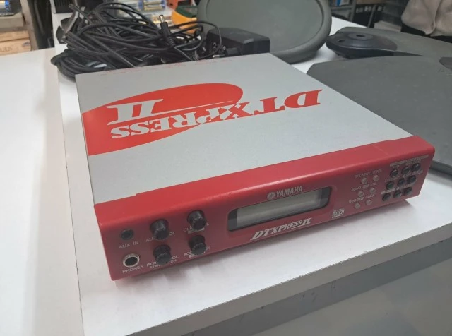 Yamaha DTXpress 2 brain and pads only