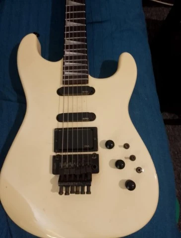 Charvel model 4 1981 