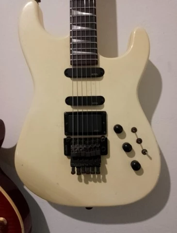 Charvel model 4 1981 