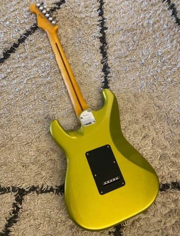 Fender American Ultra II Stratocaster 
