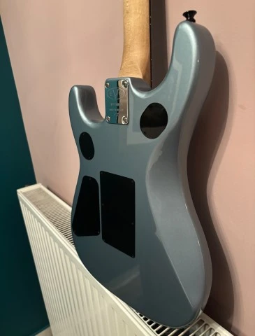 EVH 5150 Series Standard - Ice Blue Meta