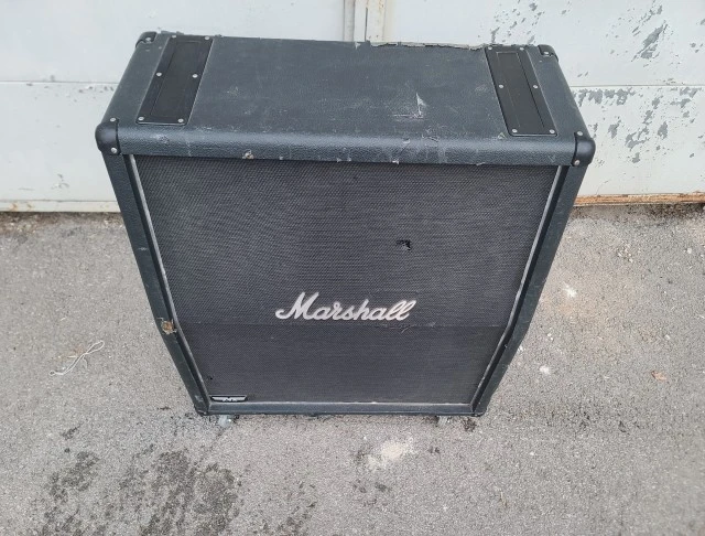 Marshall MF 400 Oversized - 2x Celestion