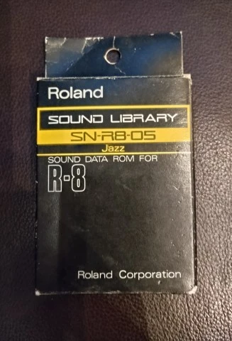 Roland R8M 