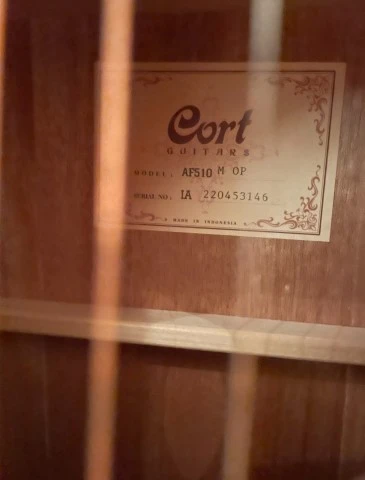 Cort AF510 M OP