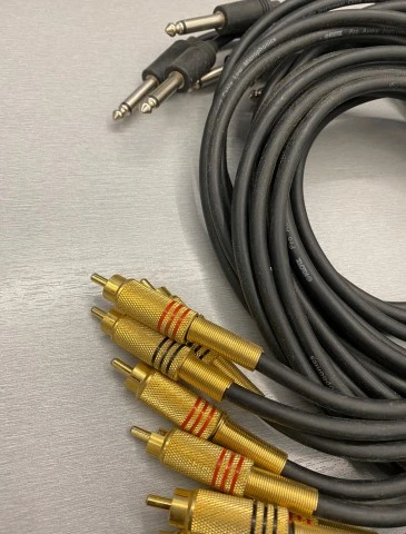 MOTU Ultralite MK3 Firewire με 8 καλώδια