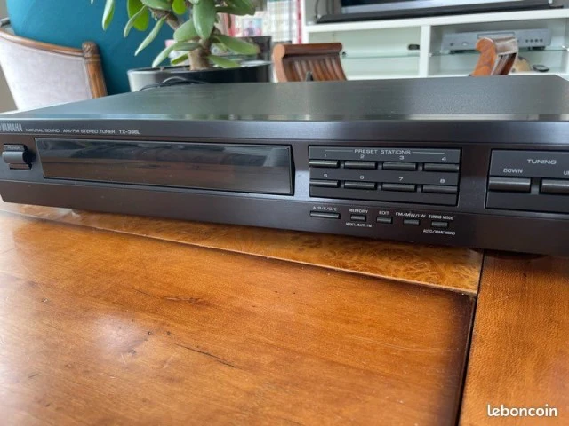 Δέκτης Yamaha TX - 396 L