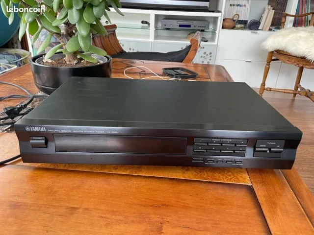 Δέκτης Yamaha TX - 396 L