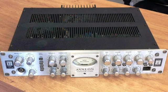 Avalon VT-737SP