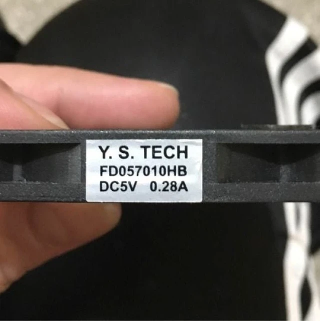 Y. S. Tech Cooling Fan