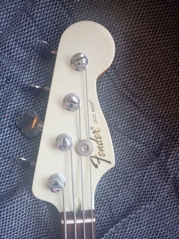 Fender Jazz Bass LMTD