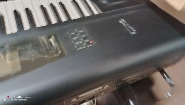 Korg 01 w 