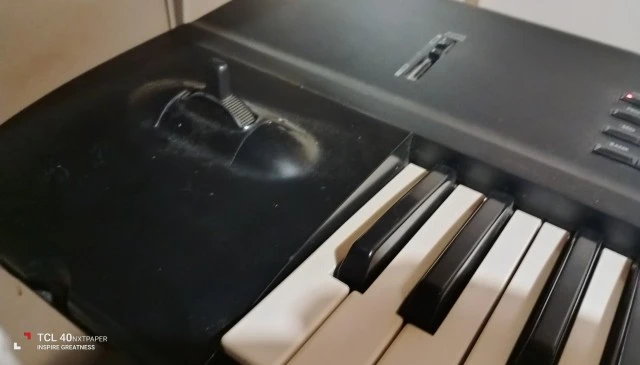 Korg 01 w 