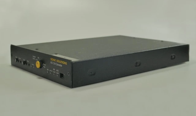 Sonic Solutions AD/DA converter