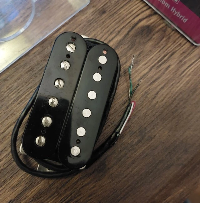 Seymour Duncan  59 / Custom Hybrid 
