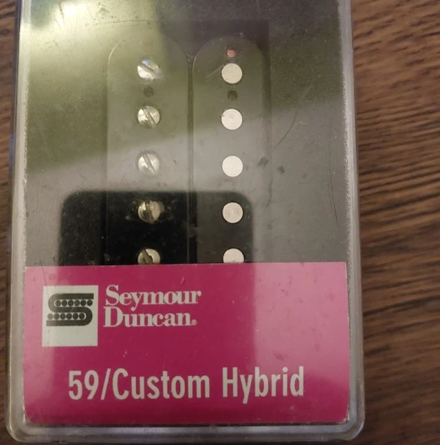 Seymour Duncan  59 / Custom Hybrid 