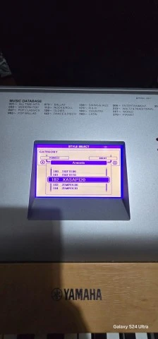 Yamaha DGX-630