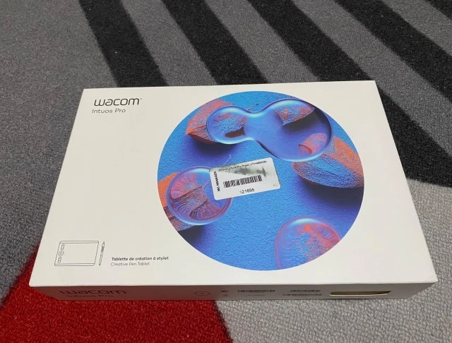 Wacom 'Intuos Pro Small'