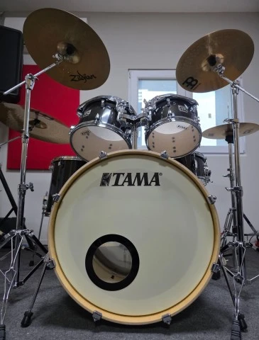 Tama Superstar Classic 22" TPB (Maple shells)