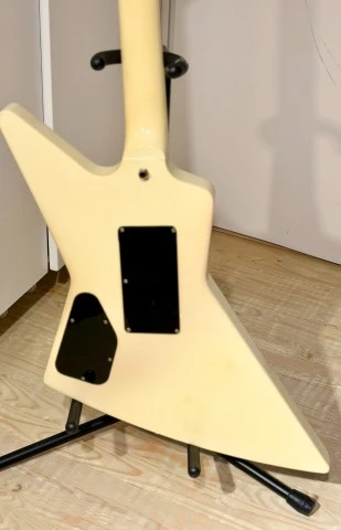 Gibson Explorer 2011 – Factory Floyd Ros