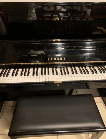 Όρθιο Πιάνο Yamaha U1H