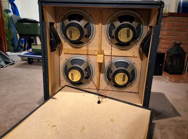 1970s Marshall 4x12 - Rola Celestion G12