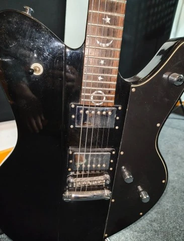 Schecter Ultracure signature