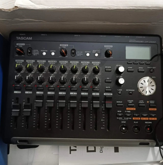 Tascam dp03sd πολύκανάλος ψηφιακός εγγρα