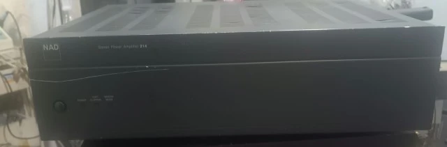 NAD 214