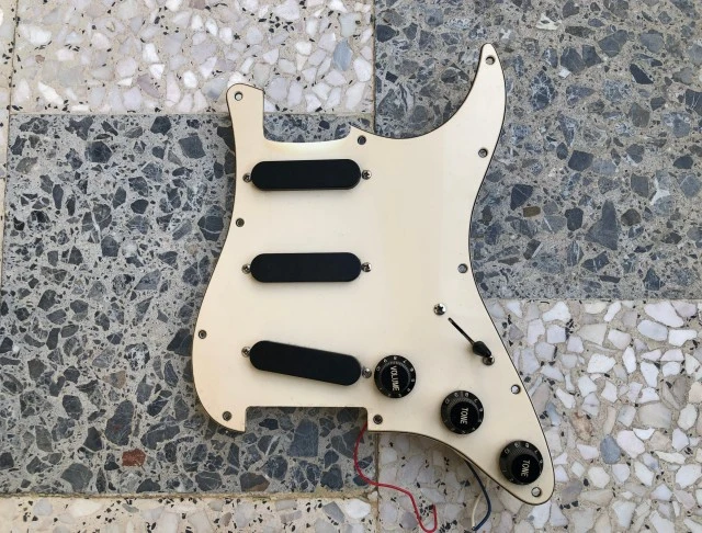Squier Pickguard Loaded