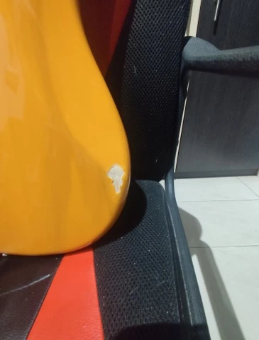 Squier Precision Affinity Butterscotch