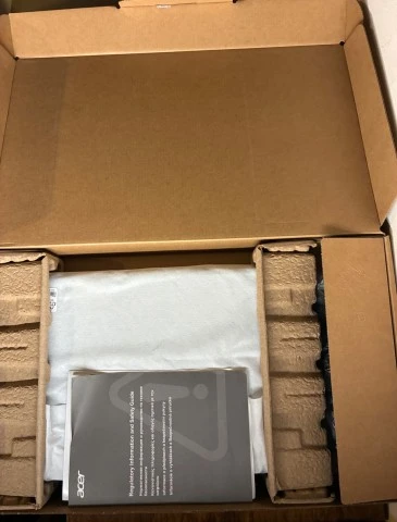 Acer Aspire 3 (i7/16GB/512GB)