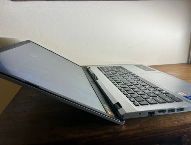 Acer Aspire 3 (i7/16GB/512GB)