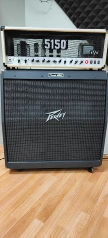 EVH 5150  +  Peavey 4X12 CABINET 