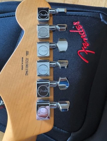 Fender Stratocaster Elemental MIJ